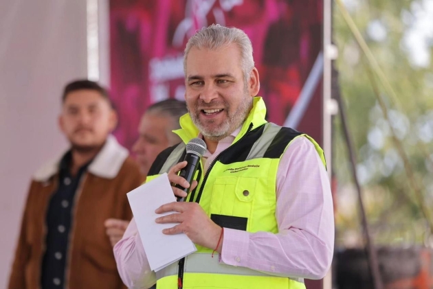 Michoacán sumará este año 2 mil km de carreteras rehabilitadas: Alfredo Ramírez Bedolla 