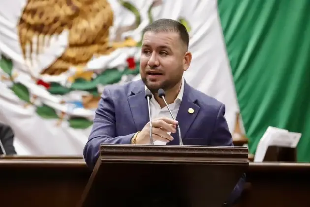 Propone Reyes Galindo el nombre de “Porfirio Muñoz Ledo” al área de estudios legislativos del Congreso Local 