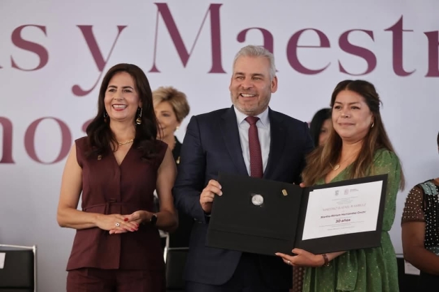 Michoacán es mejor gracias a sus maestras y maestros: Gaby Molina 