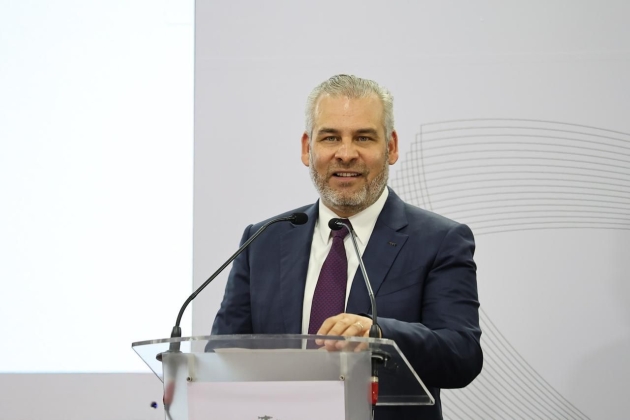Rechaza Ramírez Bedolla impuesto del 3.5 % a remesas enviadas desde EUA 