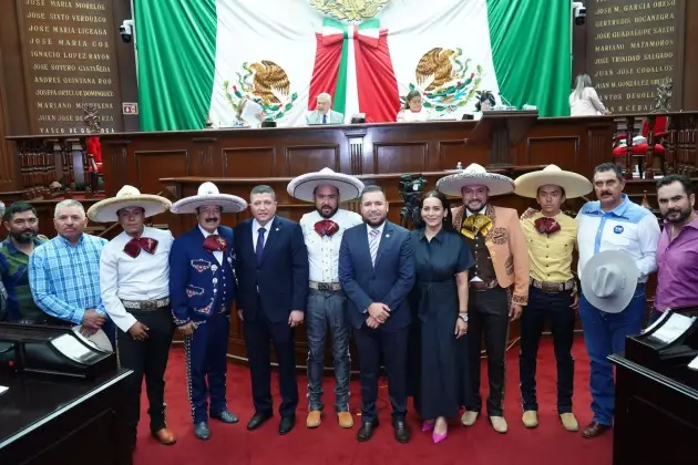 Impulsa Reyes Galindo iniciativa para considerar  Patrimonio Cultural de Michoacán a la charrería y  a la Cabalgata 