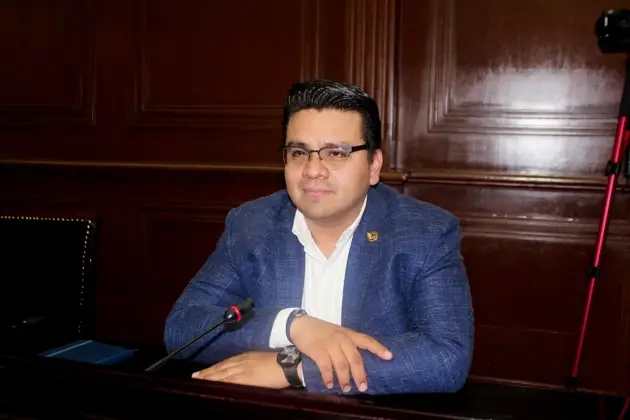 El Diputado Toño Carreño del MC apoya la libertad de Expresión  