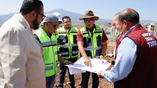 Brigadas de SEE y SCOP recorren escuelas para revisar nuevas obras 