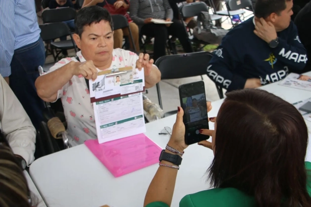 Entregará Bienestar tarjetas a nuevos derechohabientes de la Pensión de Discapacidad en Michoacán 