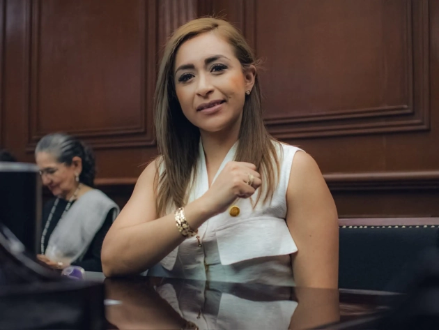 A construir una sociedad más igualitaria y garantizar los derechos de tod@s exhortó la Dip.  Grecia  Aguilar