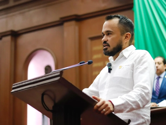 Cae red de abusos: Congreso aprueba propuesta del Dip. Hugo Rangel para frenar corrupción en grúas y  corralones