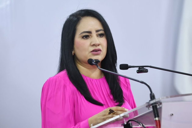 Gobierno de Michoacán dotará al nuevo DIF Uruapan con equipo para mastografías: Gladyz Butanda 