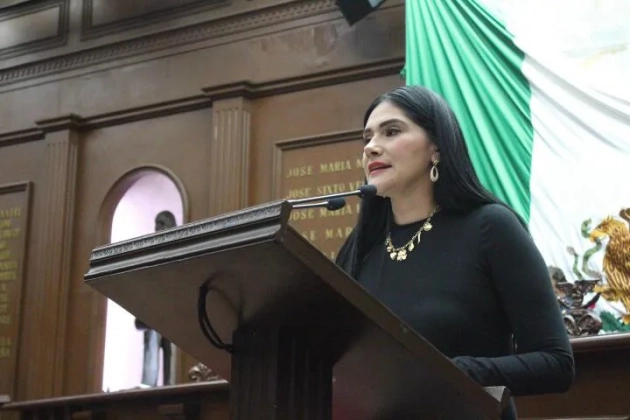 La Dip. Diana Espinoza presenta propuesta para mejorar movilidad en Morelia, con la implementación del servicio Trolebús