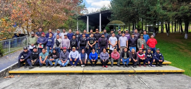 FGE fortalece las capacidades operativas de la Ronda Comunitaria de Cherán mediante capacitación en legalidad y derecho