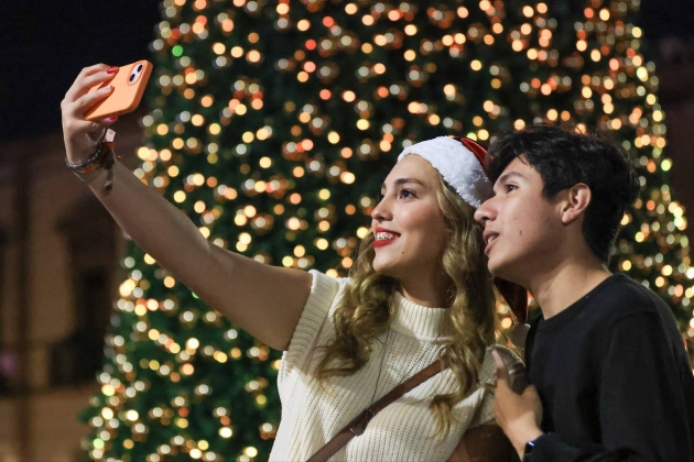 La Hermosa Capital Michoacana Morelia, se ilumina con Motivo Navideño con  "Luces por la Paz"