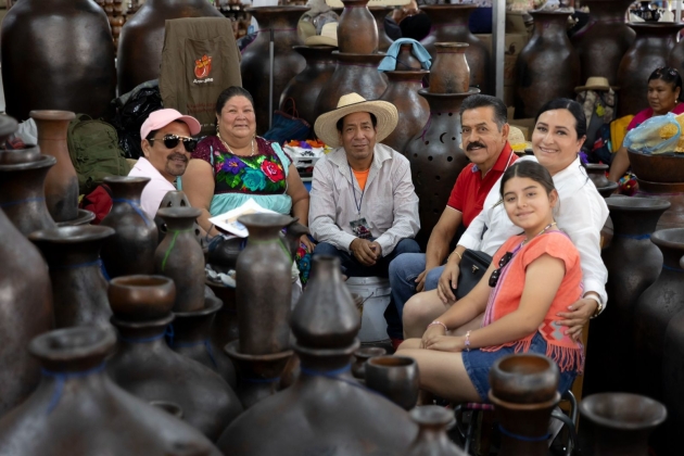 Histórico apoyo al sector artesanal, crece 50 % bolsa de premios para el concurso de Domingo de Ramos