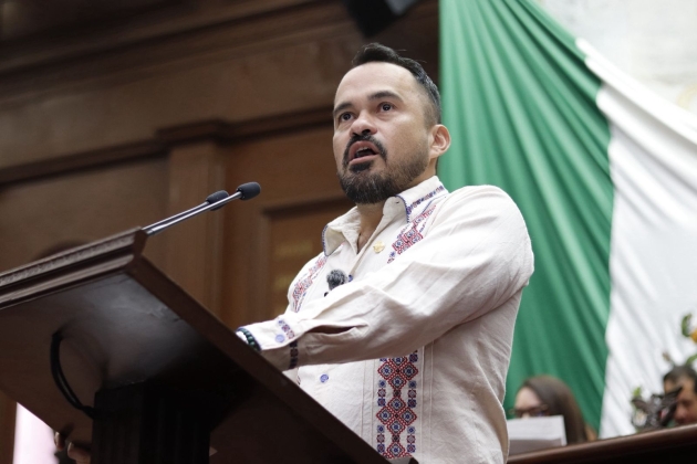 México no necesita tutelajes extranjeros; tiene Fuerzas Armadas legitimadas por su pueblo: Dip. Hugo  Rangel 