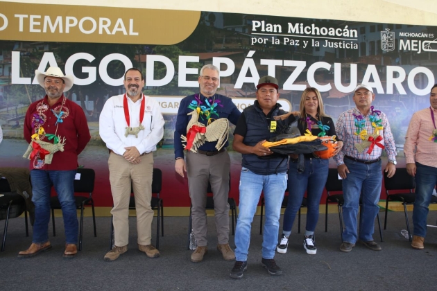 Arranca Ramírez Bedolla programa de mil empleos temporales para el rescate del Lago de Pátzcuaro 