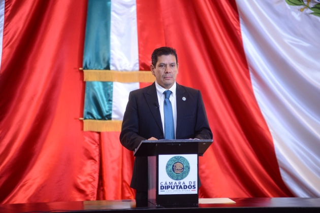 El Dip. Federal Ernesto Núñez presenta iniciativa para tipificar la "adulteración química" de bebidas y combatir el "drink spiking"