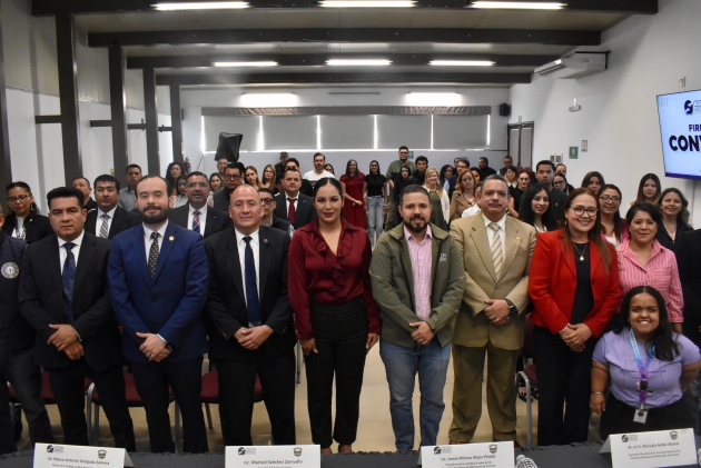 FECC y CEDH firman convenio para fortalecer combate a la corrupción y protección de Derechos Humanos
