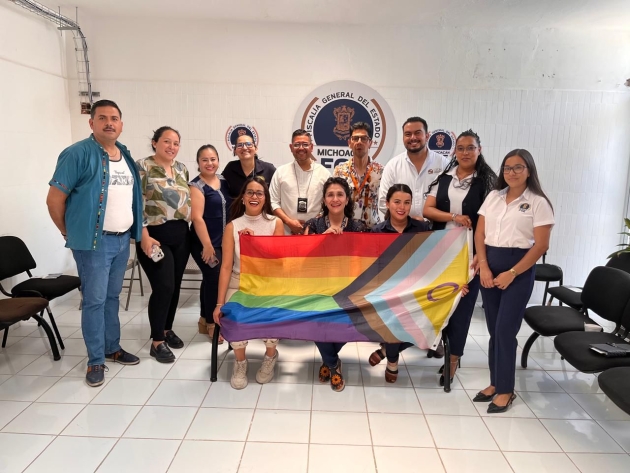 Impulsa Carlos Torres Piña acciones para fortalecer la atención con enfoque de derechos humanos y di 