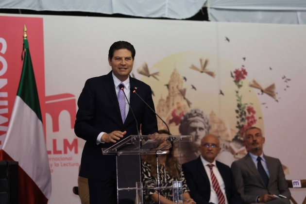 "FILLM, la fiesta de las letras más grande de México": Alfonso Martínez 