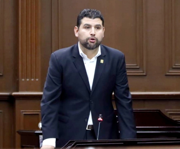 Octavio Ocampo Cordova propone crear Comisión Especial para el desarrollo del Puerto Lázaro Cárdenas 