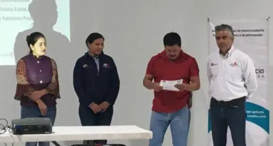 Sí Financia y FIRA, presentan esquema de financiamiento a empresarios de Maravatío