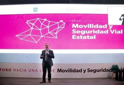 LEY GENERAL DE MOVILIDAD Y SEGURIDAD VIAL ES UNA NECESIDAD, NO UN GASTO PÃšBLICO MÃS: ENRIQUE GODÃNEZ 