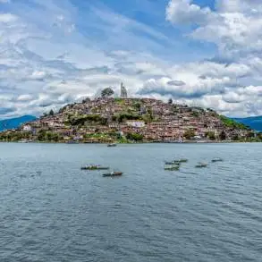 Anuncia el Gobernador de Michoacán ampliación presupuestal para el rescate del Lago de Pátzcuaro 