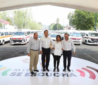 Incorporan a más de 30 mil transportistas michoacanos al Seguro Popular