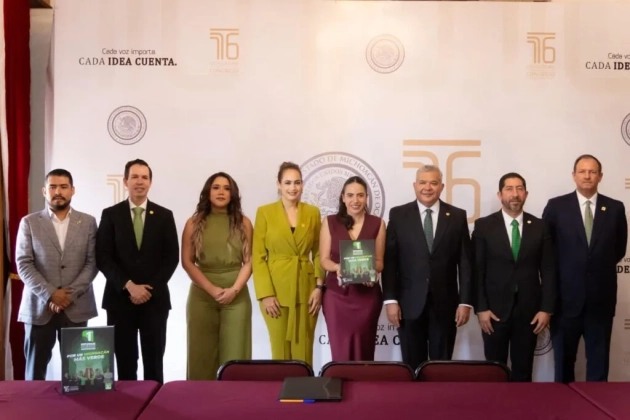 Entrega Grupo Parlamentario del PVEM Primer Informe de actividades legislativas ante el Congreso  de Michoacán 