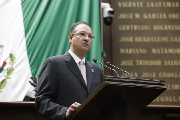 El Dip. David Martínez Gowman presenta iniciativa para instaurar Código de Ética en el Congreso del  Estado 