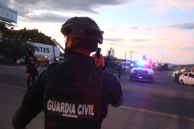 Refuerzan operativo en región Zamora tras robo de vehículo a diputado federal 