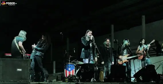 Bien por el Concierto Tributo a David Bowie en Morelia , Alfonso André y sus Amigos se Lucieron dando una gran tocada .