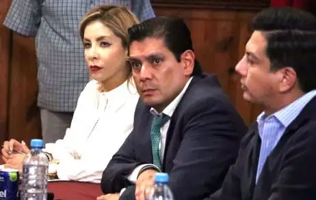 Busca Ernesto Núñez alentar cultura de la denuncia en casos de menores víctimas de abuso sexual 