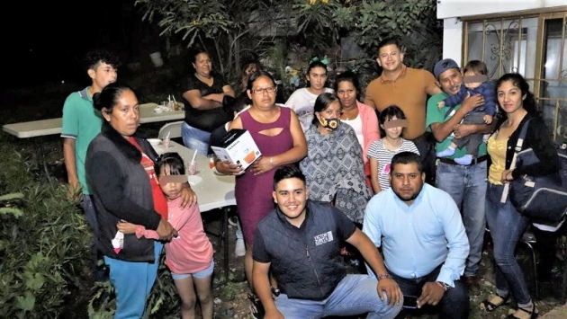 El Dip. Víctor Zurita se reúne con familias de la colonia El Durazno de Morelia 