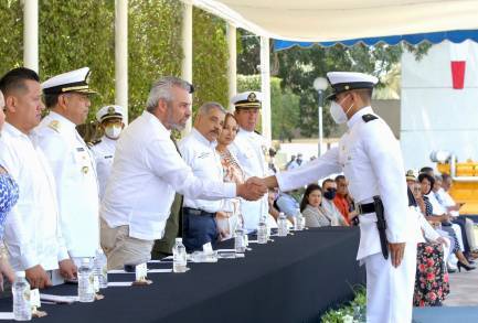 Reconoce Alfredo Ramírez Bedolla esfuerzo de las Fuerzas Armadas en construcción de Paz y Bienestar 