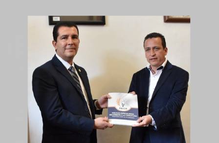 Recibe Presidente de la Mesa Directiva informe del Fiscal Anticorrupción